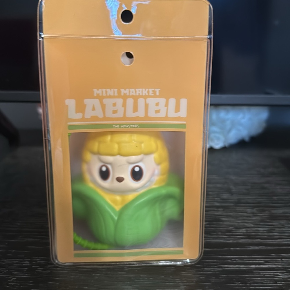 The Monsters Wacky Mart Series- Pinch Pendant Corn